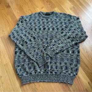 Vintage Men’s Tosani Designed in Italy Blue Patterened Crewneck Sweater Size L